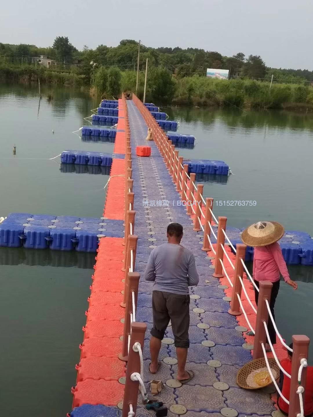 漂浮浮桥浮筒